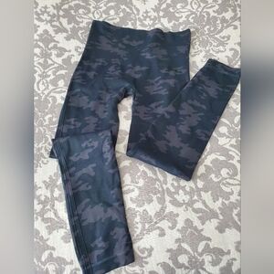 Spanx lg camo leggings NWOT